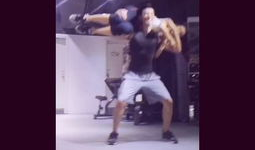 男女运动视频,激情四溢的运动瞬间